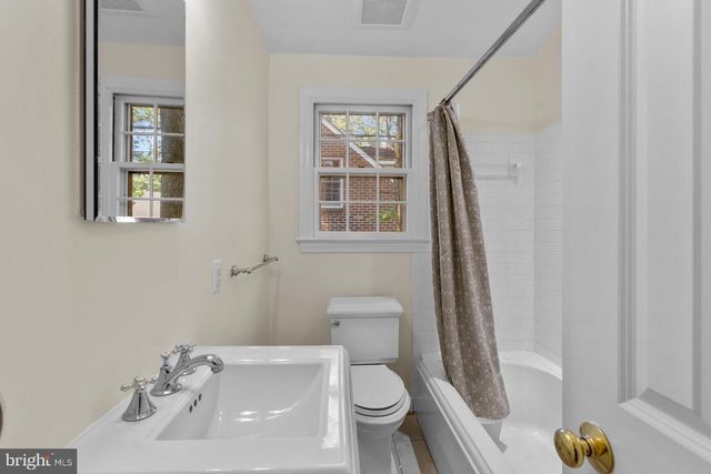 5534 17TH ST N, Arlington, VA 22205