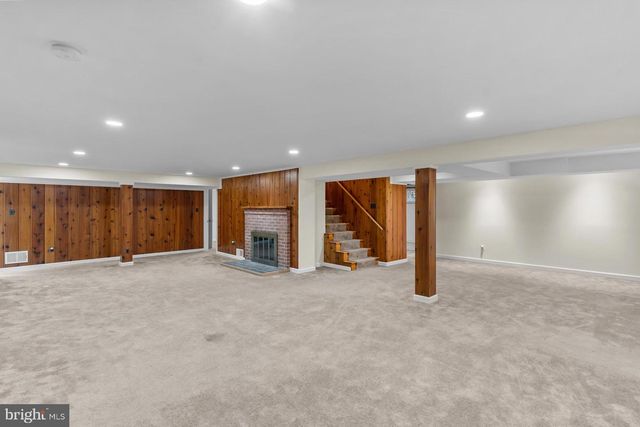 5534 17TH ST N, Arlington, VA 22205