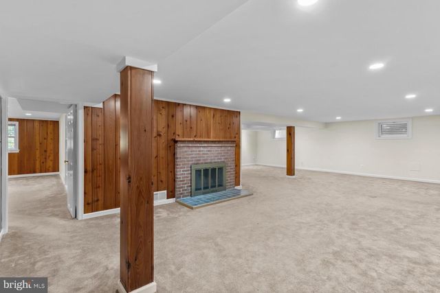 5534 17TH ST N, Arlington, VA 22205