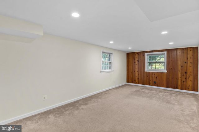 5534 17TH ST N, Arlington, VA 22205