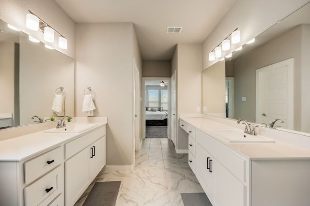 10628 Tonkala Drive, Fort Worth, TX 76179