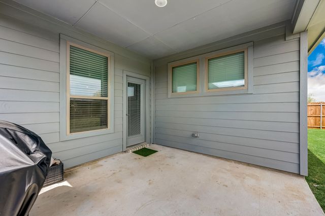 10628 Tonkala Drive, Fort Worth, TX 76179