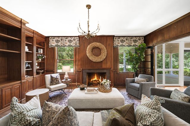 6111 Hickory Valley Rd, Nashville, TN 37205