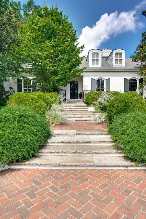 6111 Hickory Valley Rd, Nashville, TN 37205