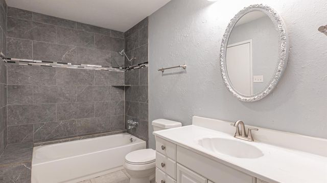 15510 Sierra Valle Drive, Houston, TX 77083