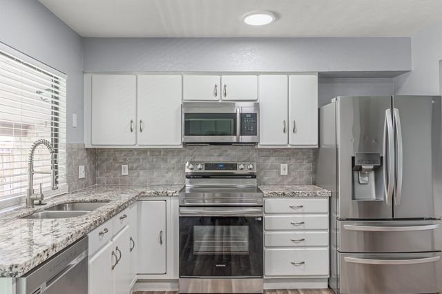 15510 Sierra Valle Drive, Houston, TX 77083