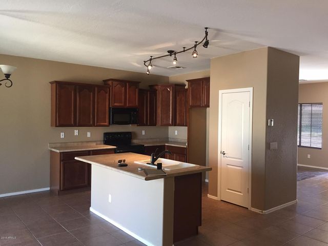 17764 W Acapulco Lane, Surprise, AZ 85388
