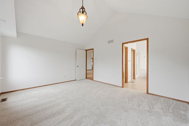 837 N Bracken Cir, Wichita, KS 67206