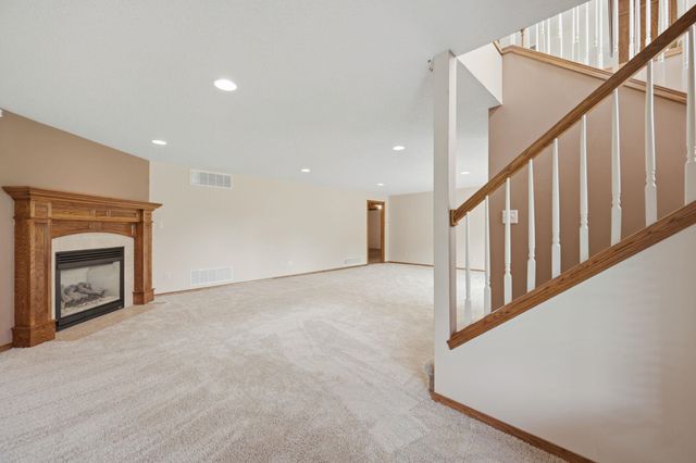 837 N Bracken Cir, Wichita, KS 67206