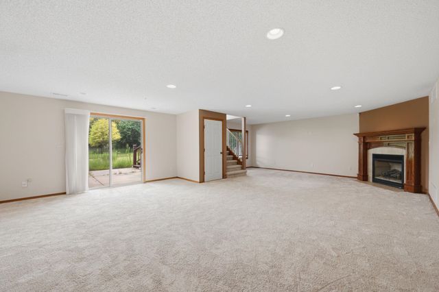 837 N Bracken Cir, Wichita, KS 67206