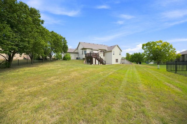 837 N Bracken Cir, Wichita, KS 67206