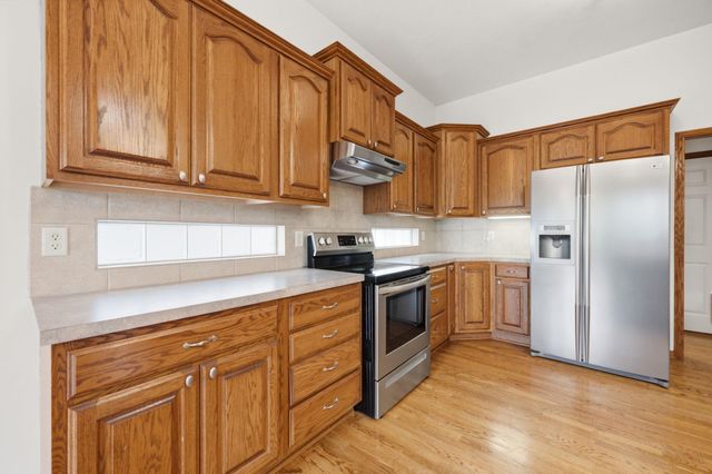 837 N Bracken Cir, Wichita, KS 67206
