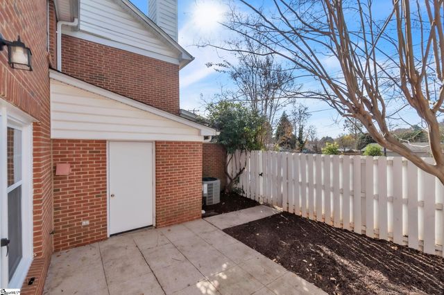 103 Buckstone Lane, Spartanburg, SC 29307