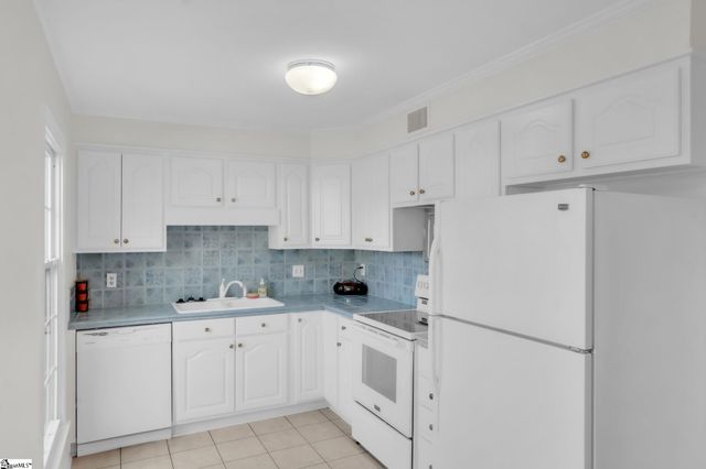 103 Buckstone Lane, Spartanburg, SC 29307