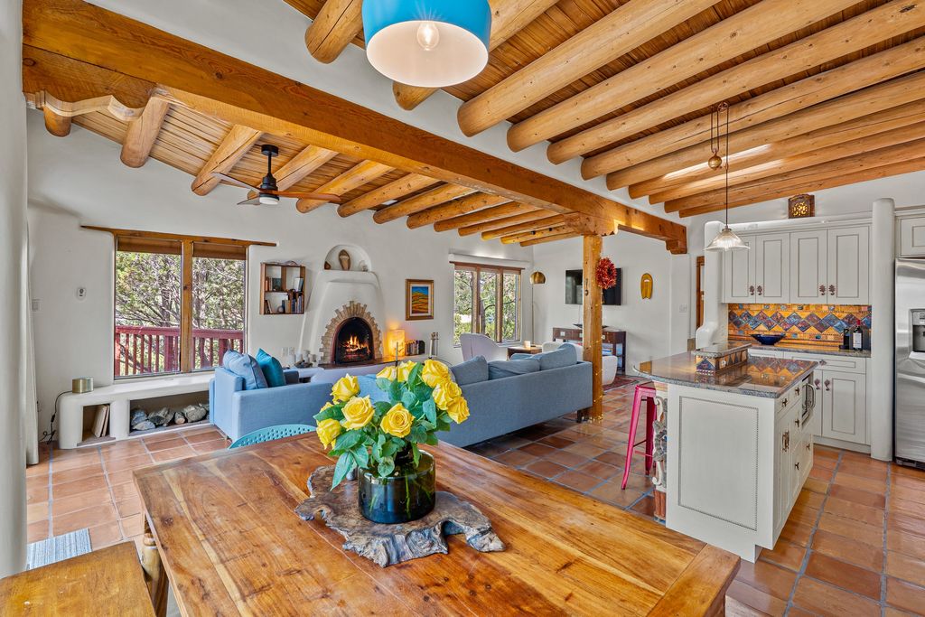 996 Paseo Del Sur, Santa Fe, NM 87501