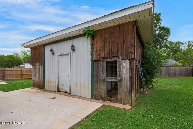 103 Touraine Circle, Lafayette, LA 70501