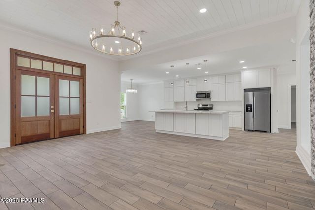 103 Touraine Circle, Lafayette, LA 70501