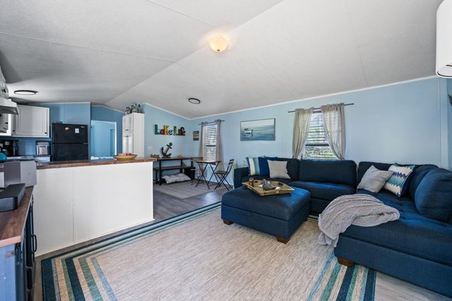 187 Panther, Onalaska, TX 77360