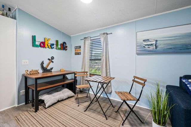 187 Panther, Onalaska, TX 77360