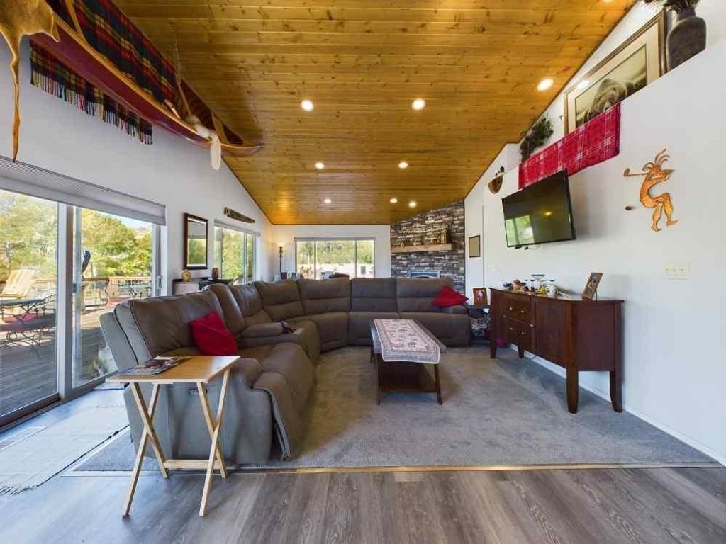 1 Streamside Dr, Cody, WY 82414 photo 22