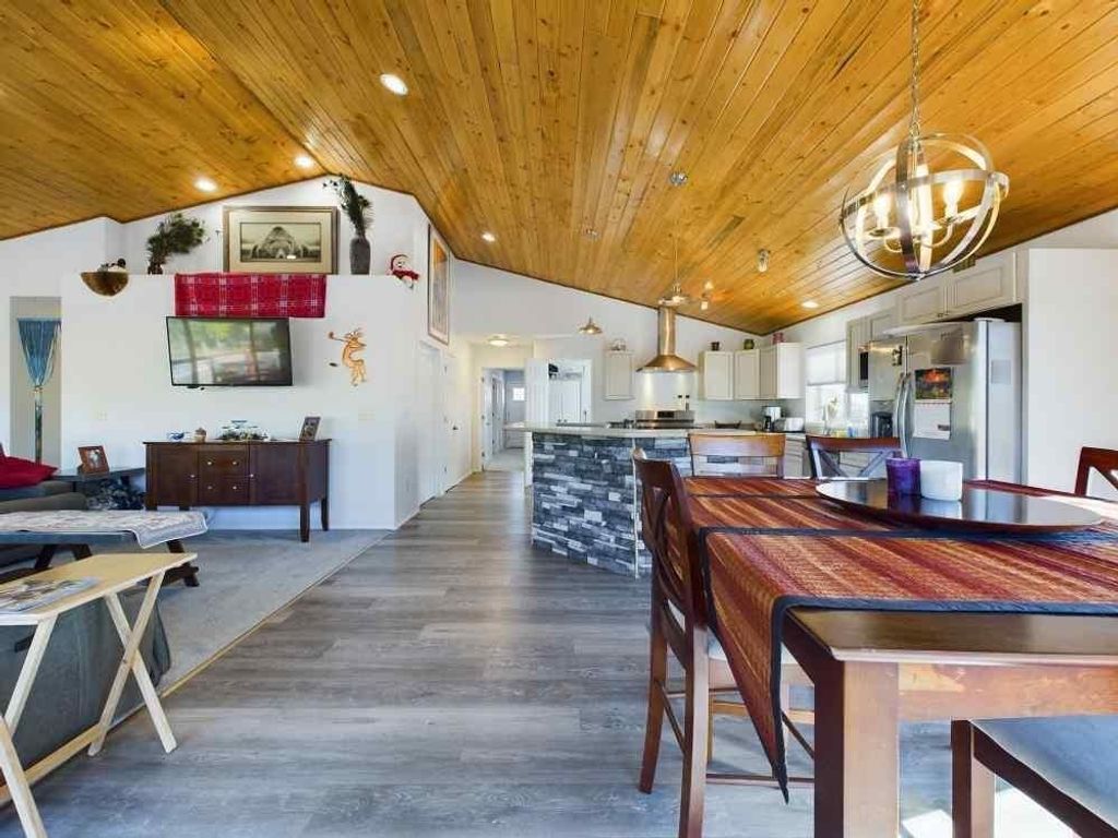 1 Streamside Dr, Cody, WY 82414 photo 23