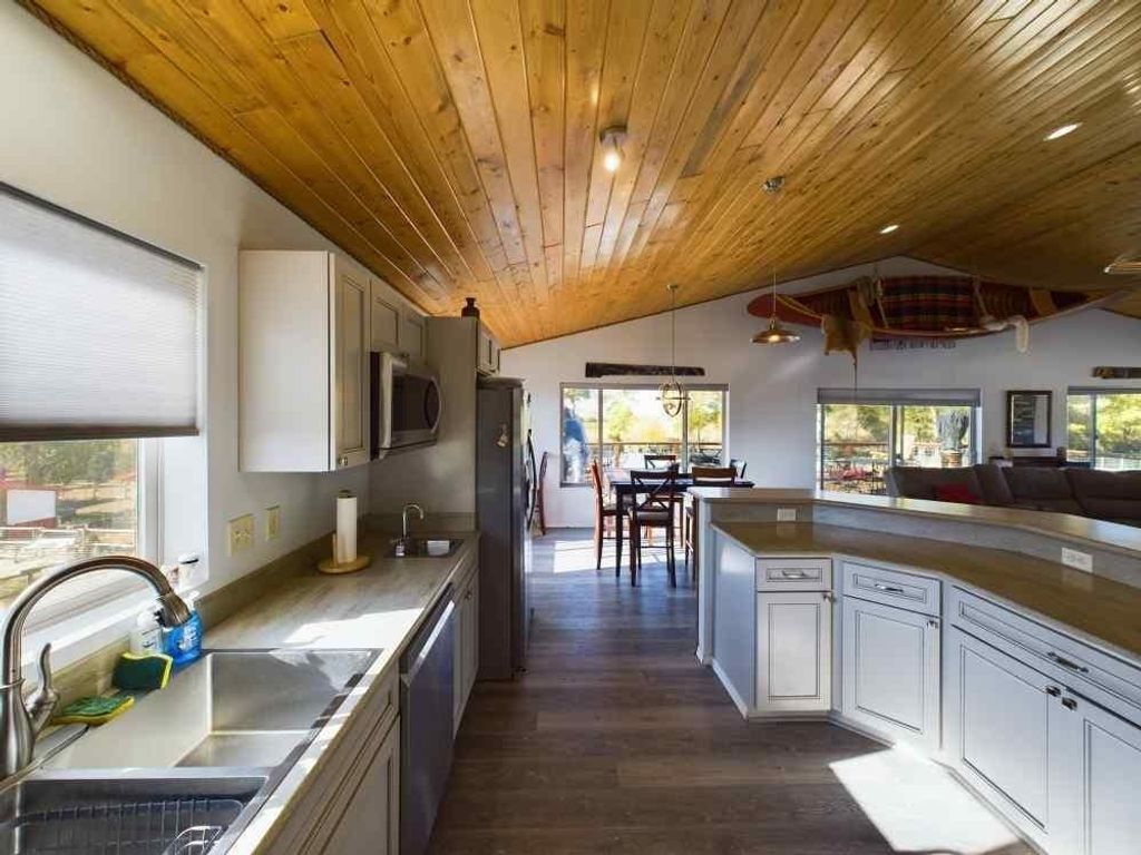 1 Streamside Dr, Cody, WY 82414 photo 26