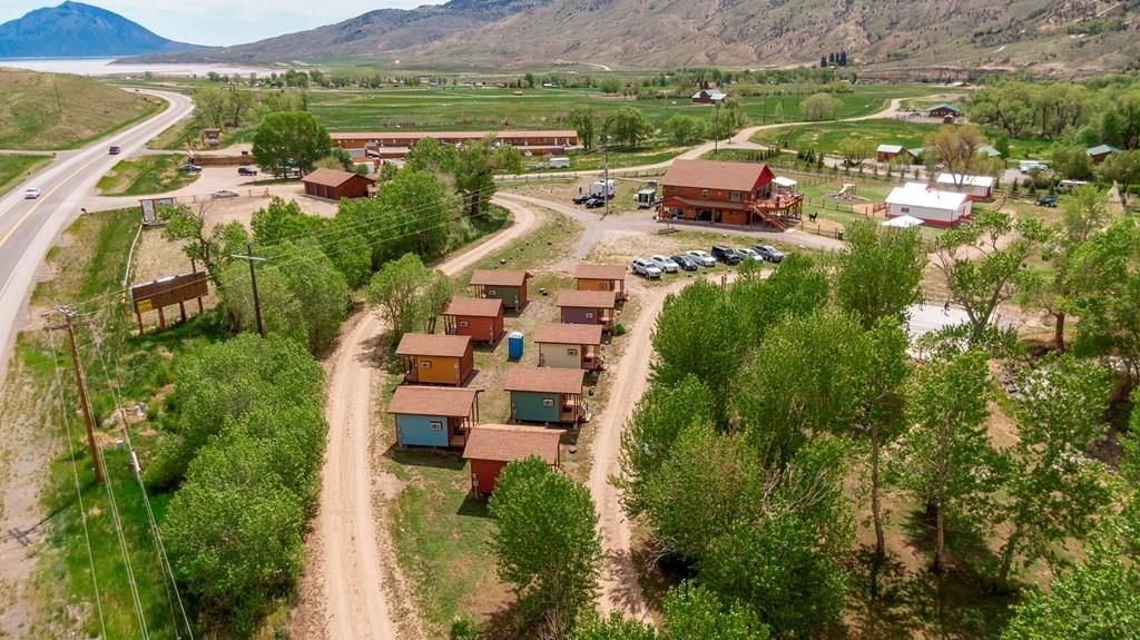 1 Streamside Dr, Cody, WY 82414 photo 4