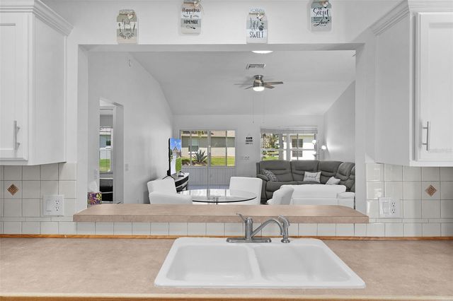 17107 SE 93RD EXETER COURT, The Villages, FL 32162