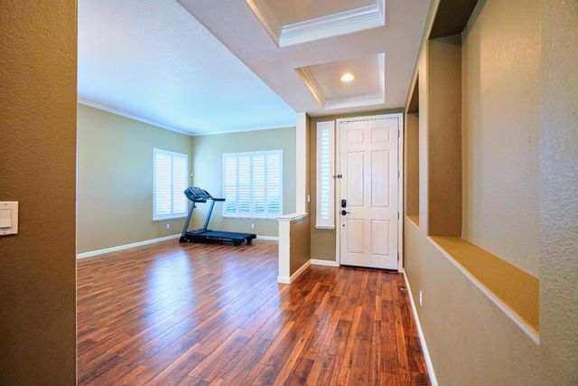 5432 Casa Grande Ave, Rocklin, CA 95677