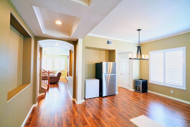 5432 Casa Grande Ave, Rocklin, CA 95677