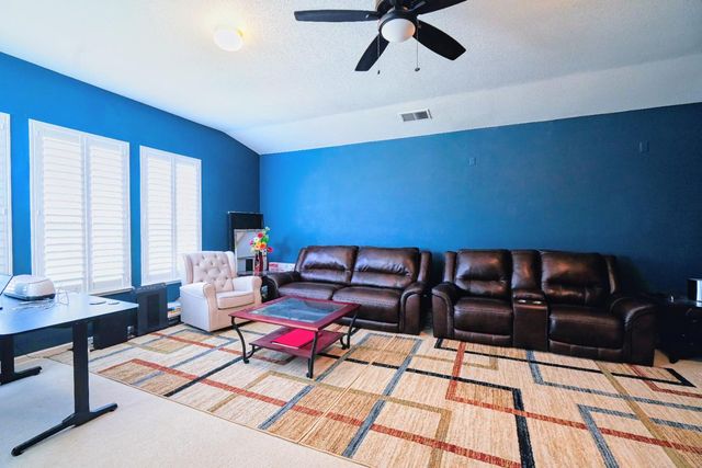 5432 Casa Grande Ave, Rocklin, CA 95677