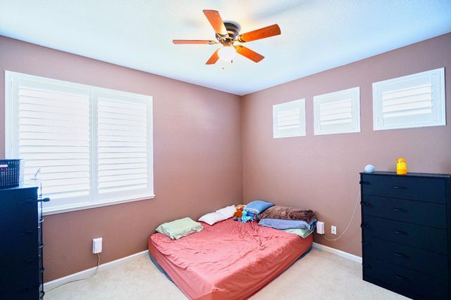 5432 Casa Grande Ave, Rocklin, CA 95677