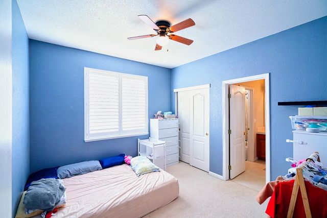 5432 Casa Grande Ave, Rocklin, CA 95677