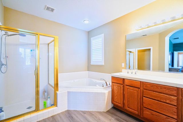 5432 Casa Grande Ave, Rocklin, CA 95677