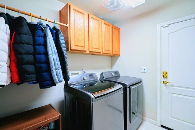 5432 Casa Grande Ave, Rocklin, CA 95677