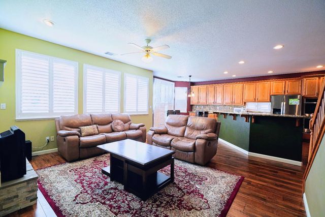 5432 Casa Grande Ave, Rocklin, CA 95677