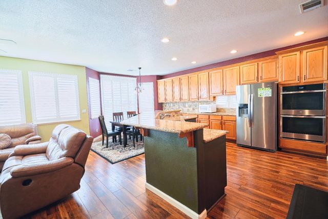 5432 Casa Grande Ave, Rocklin, CA 95677