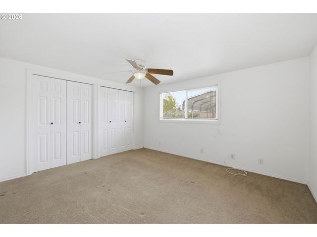 186 40TH St, Springfield, OR 97478