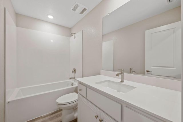 2524 Bog St, Lincoln, CA 95648