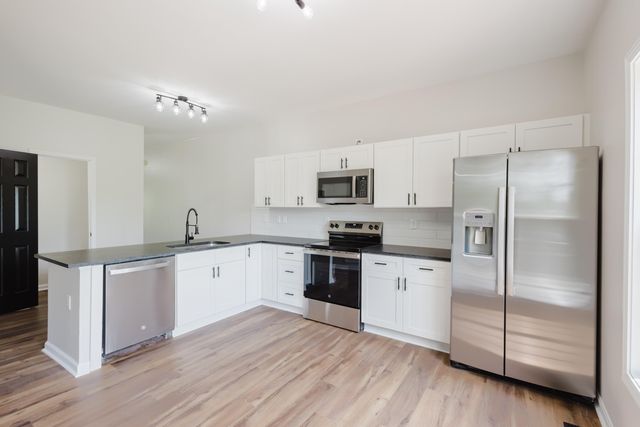 3052 Roundway Down Lane, Lexington, KY 40509