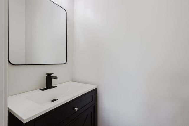 3052 Roundway Down Lane, Lexington, KY 40509