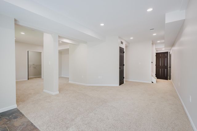3052 Roundway Down Lane, Lexington, KY 40509