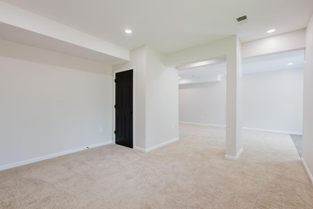 3052 Roundway Down Lane, Lexington, KY 40509