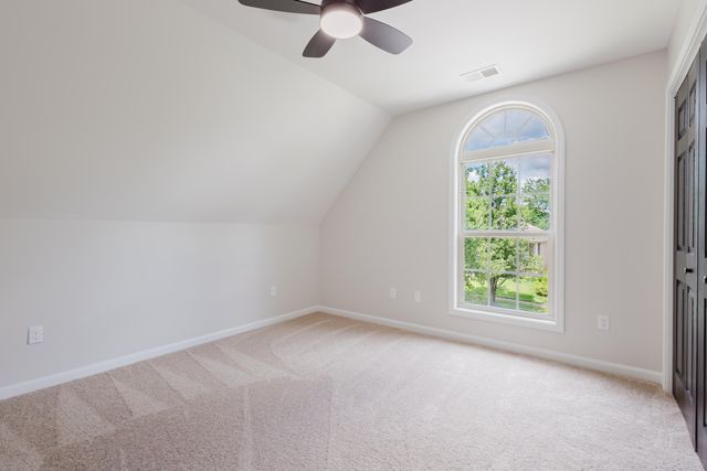 3052 Roundway Down Lane, Lexington, KY 40509