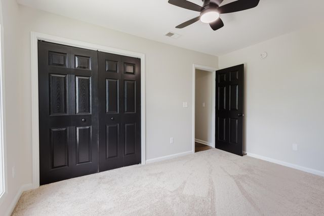 3052 Roundway Down Lane, Lexington, KY 40509