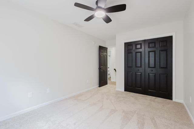 3052 Roundway Down Lane, Lexington, KY 40509