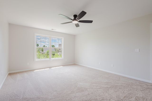 3052 Roundway Down Lane, Lexington, KY 40509