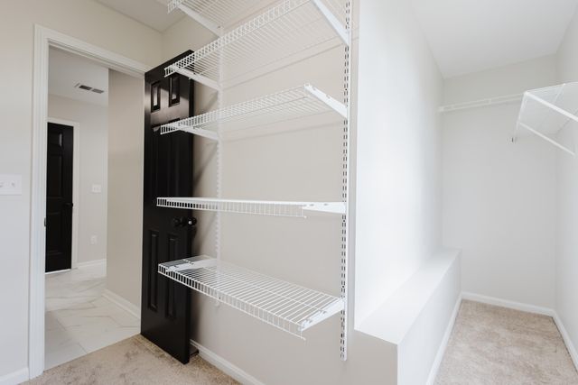 3052 Roundway Down Lane, Lexington, KY 40509