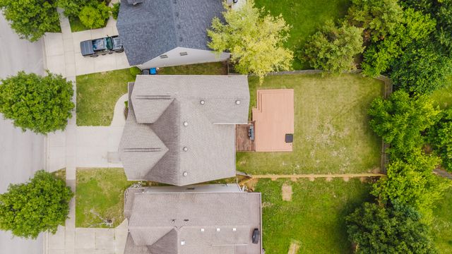 3052 Roundway Down Lane, Lexington, KY 40509