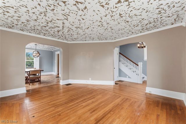 384 Bank Street, Painesville, OH 44077